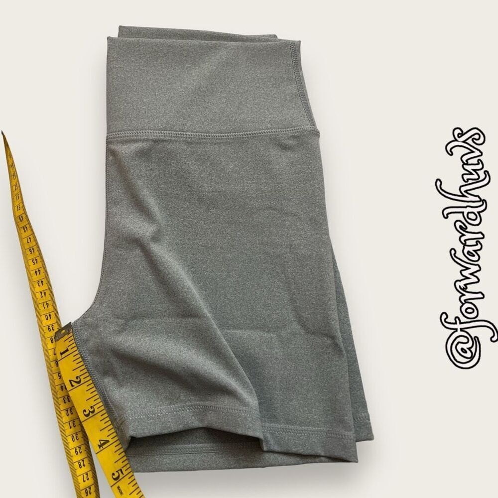 Parke Grey Athletic Shorts | Stretch Size Large - Picture 4 of 9